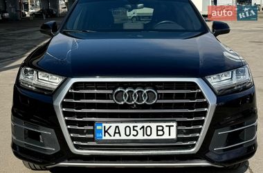 Внедорожник / Кроссовер Audi Q7 2016 в Киеве