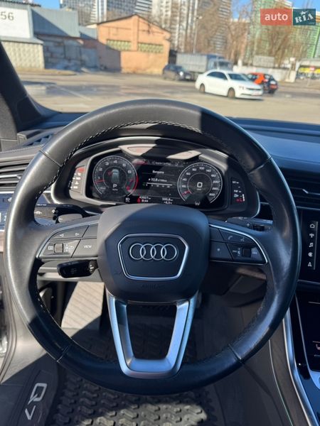 Внедорожник / Кроссовер Audi Q7 2021 в Киеве