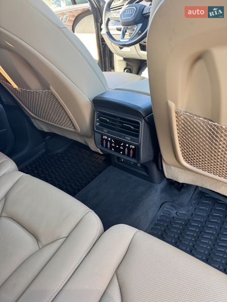 Внедорожник / Кроссовер Audi Q7 2021 в Киеве
