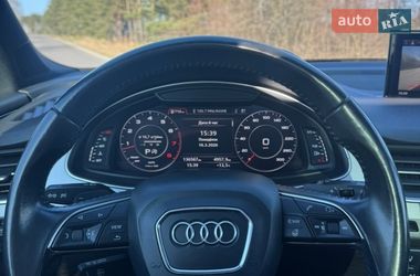 Позашляховик / Кросовер Audi Q7 2017 в Рівному