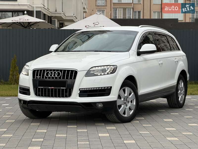 Внедорожник / Кроссовер Audi Q7 2011 в Ужгороде