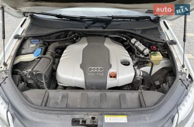 Внедорожник / Кроссовер Audi Q7 2011 в Ужгороде