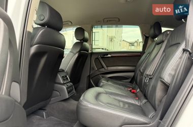 Внедорожник / Кроссовер Audi Q7 2011 в Ужгороде