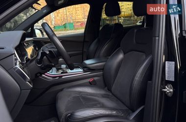 Внедорожник / Кроссовер Audi Q7 2021 в Днепре
