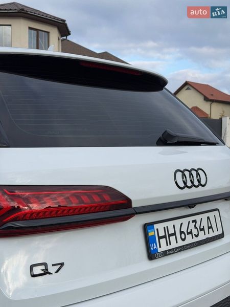 Внедорожник / Кроссовер Audi Q7 2020 в Одессе