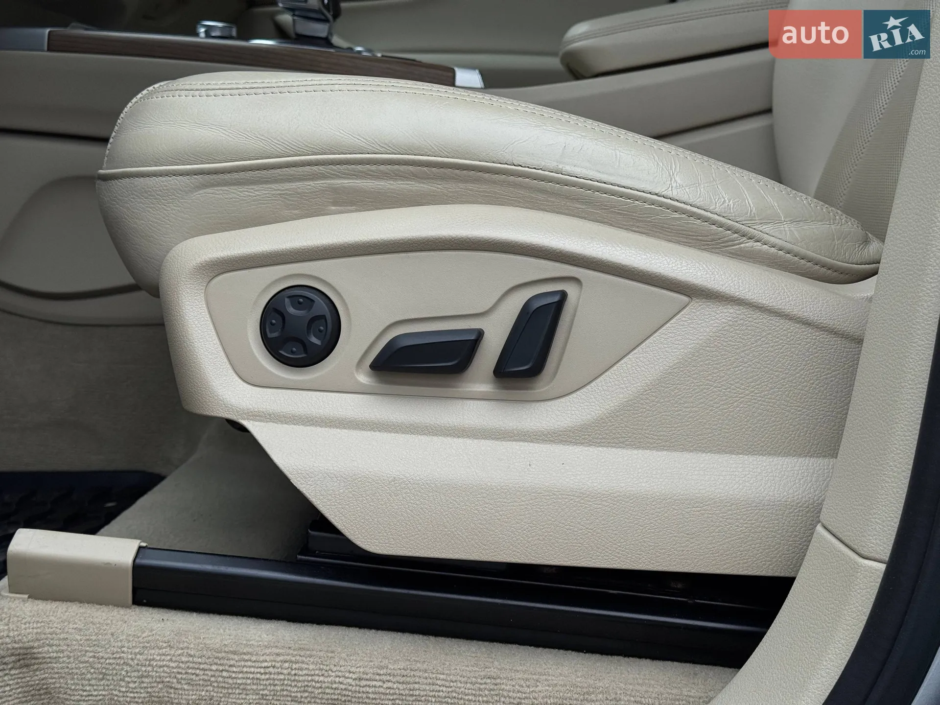 2017 Audi Q7 - мініатюра 38