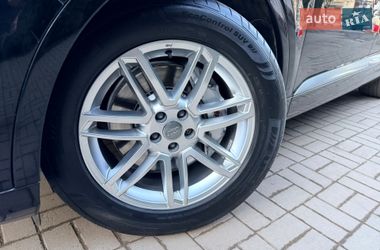 Внедорожник / Кроссовер Audi Q7 2016 в Хмельницком