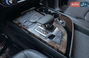 Внедорожник / Кроссовер Audi Q7 2016 в Хмельницком