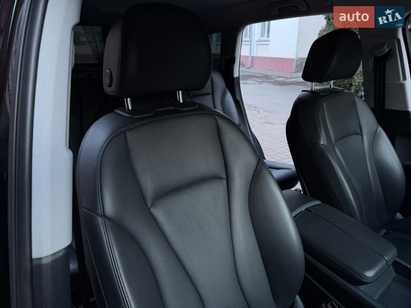 Внедорожник / Кроссовер Audi Q7 2016 в Хмельницком