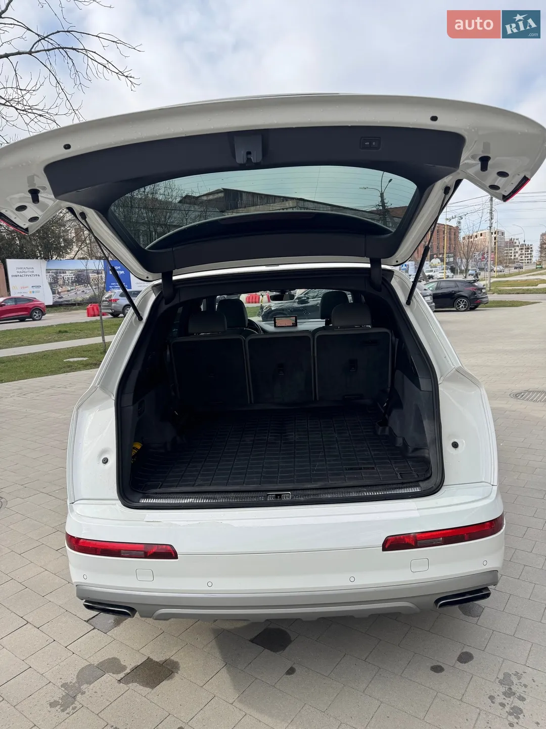 2018 Audi Q7 - мініатюра 13