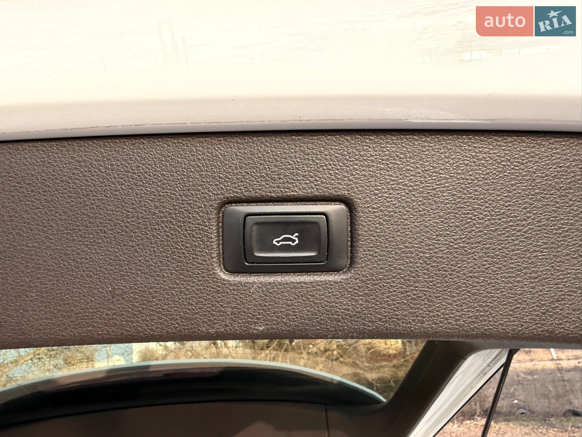 2016 Audi Q7 - мініатюра 18