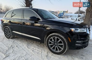 Внедорожник / Кроссовер Audi Q7 2017 в Каменец-Подольском