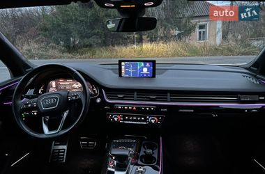 Внедорожник / Кроссовер Audi Q7 2017 в Киеве