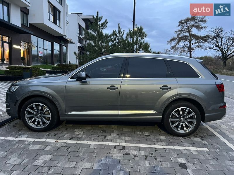 Позашляховик / Кросовер Audi Q7 2017 в Ужгороді фото 27 Позашляховик / Кросовер Audi Q7 2017 в Ужгороді