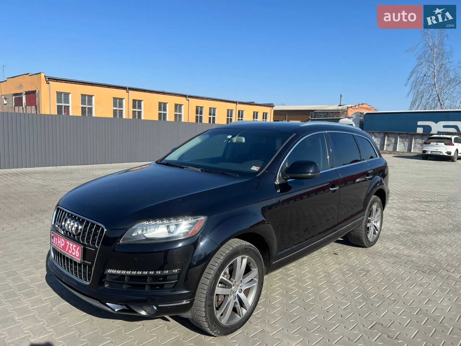 2011 Audi Q7 - мініатюра 2