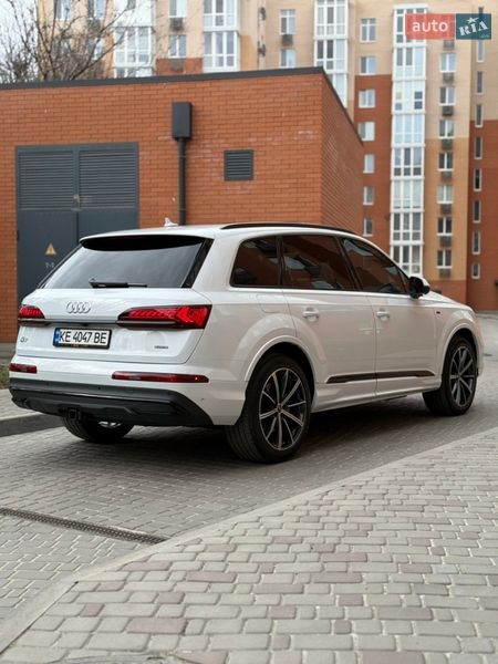 Позашляховик / Кросовер Audi Q7 2023 в Дніпрі фото 6 Позашляховик / Кросовер Audi Q7 2023 в Дніпрі