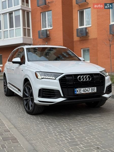 Позашляховик / Кросовер Audi Q7 2023 в Дніпрі фото 10 Позашляховик / Кросовер Audi Q7 2023 в Дніпрі