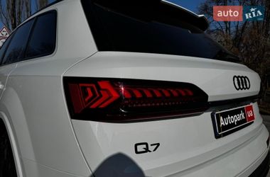 Позашляховик / Кросовер Audi Q7 2023 в Києві фото 9 Позашляховик / Кросовер Audi Q7 2023 в Києві