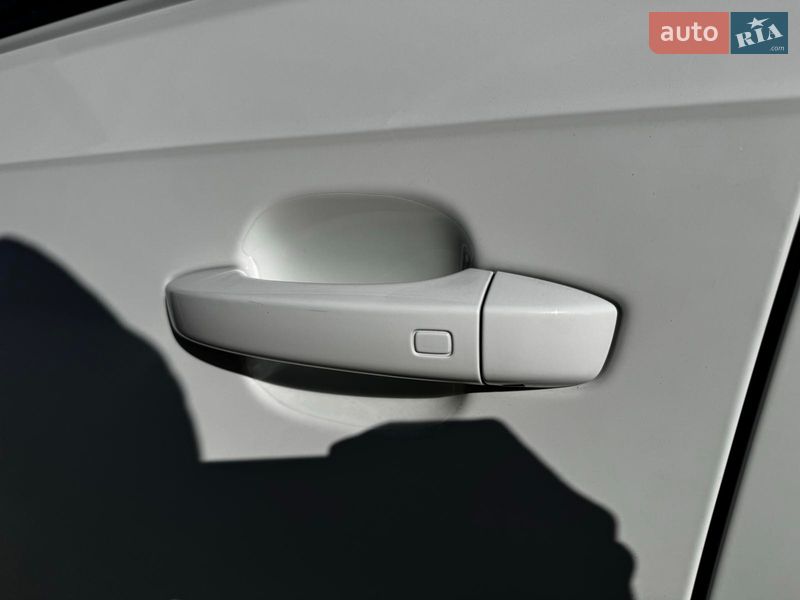 Позашляховик / Кросовер Audi Q7 2023 в Києві фото 14 Позашляховик / Кросовер Audi Q7 2023 в Києві