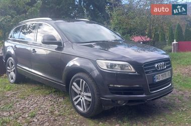 Позашляховик / Кросовер Audi Q7 2006 в Тячеві