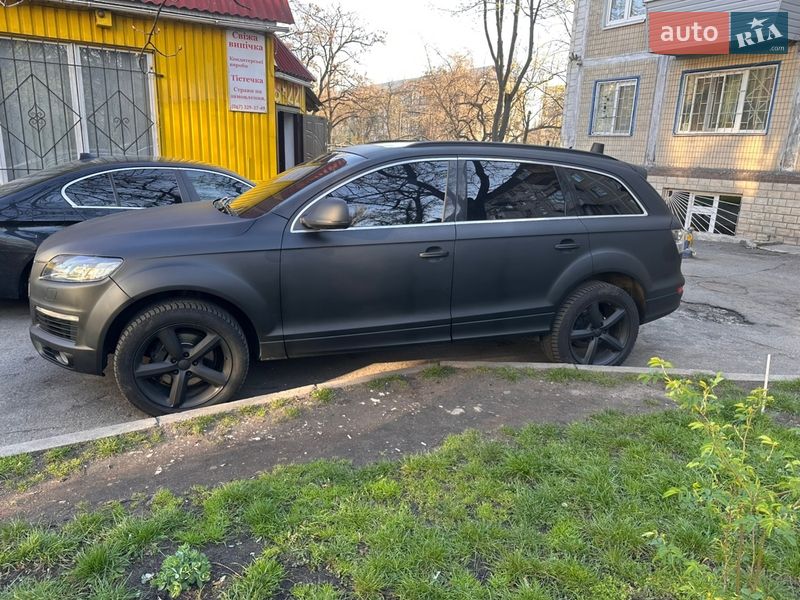 Внедорожник / Кроссовер Audi Q7 2008 в Киеве