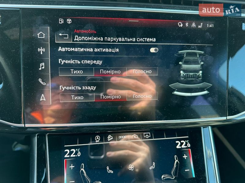 Позашляховик / Кросовер Audi Q7 2021 в Києві