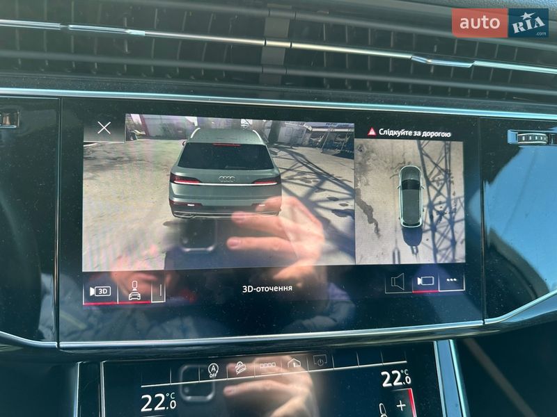 Позашляховик / Кросовер Audi Q7 2021 в Києві