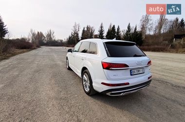 Внедорожник / Кроссовер Audi Q7 2020 в Хмельницком