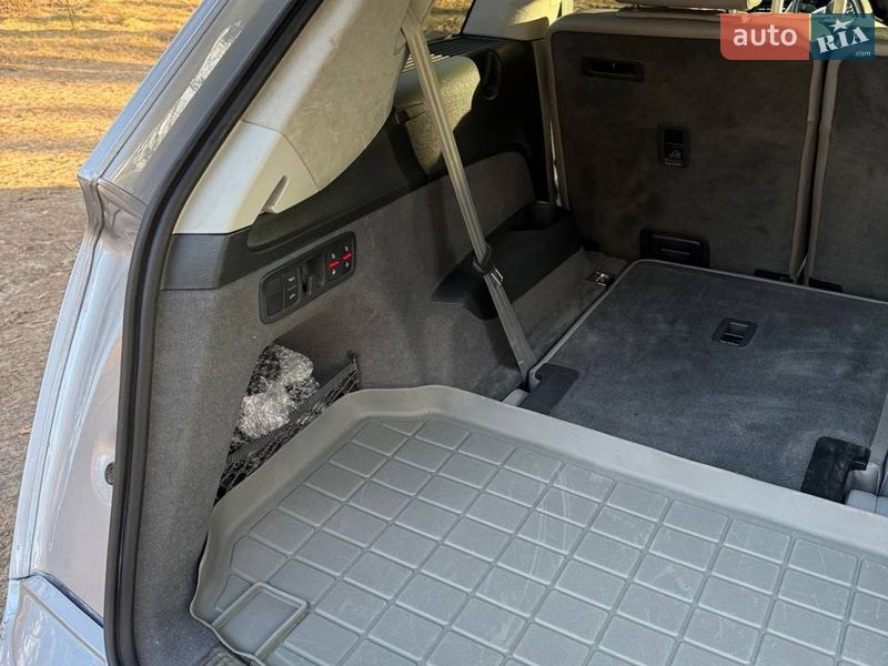 Внедорожник / Кроссовер Audi Q7 2015 в Киеве