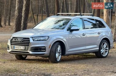 Внедорожник / Кроссовер Audi Q7 2015 в Киеве