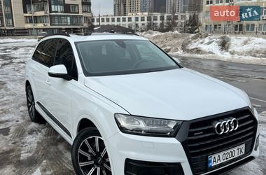 Внедорожник / Кроссовер Audi Q7 2019 в Киеве