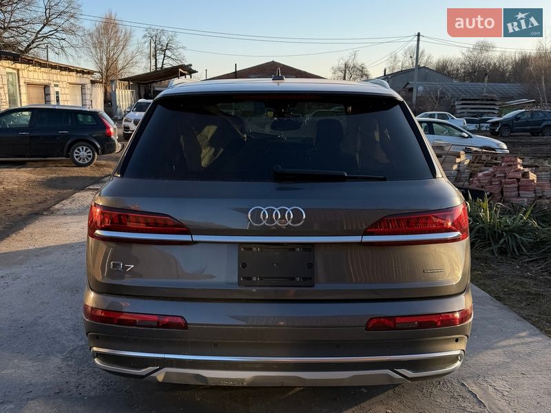 Внедорожник / Кроссовер Audi Q7 2020 в Лубнах
