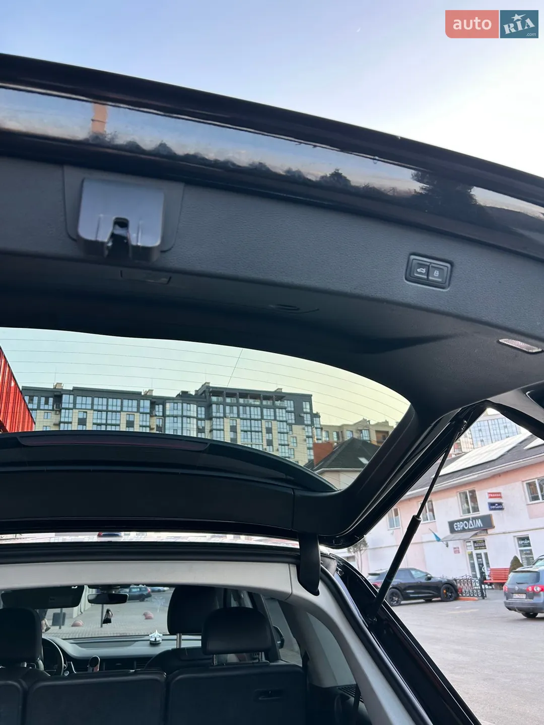 2015 Audi Q7 - мініатюра 18