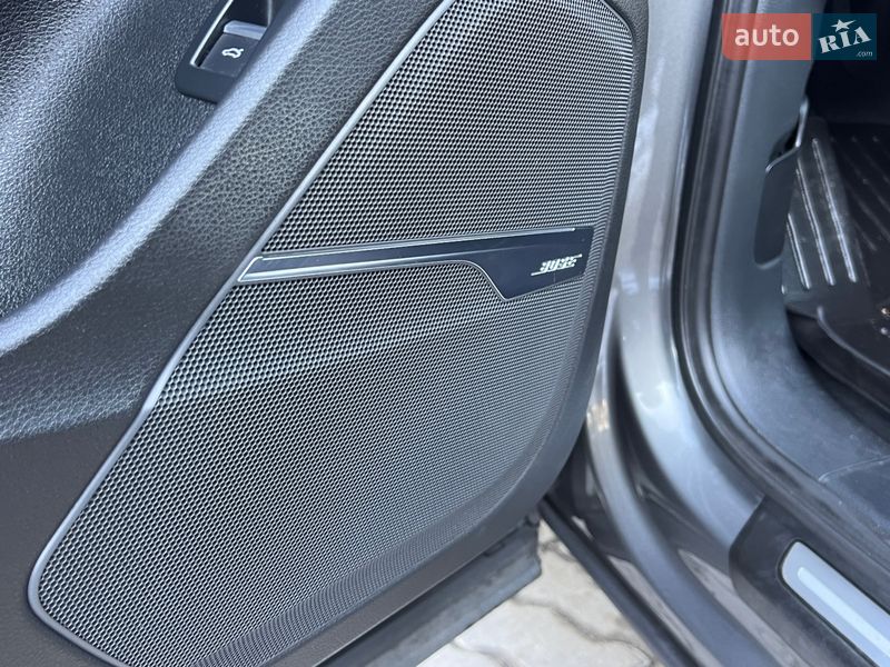 Внедорожник / Кроссовер Audi Q7 2018 в Нововолынске