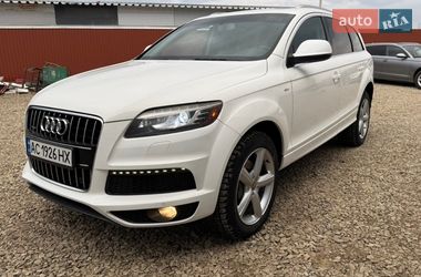 Позашляховик / Кросовер Audi Q7 2010 в Чернівцях