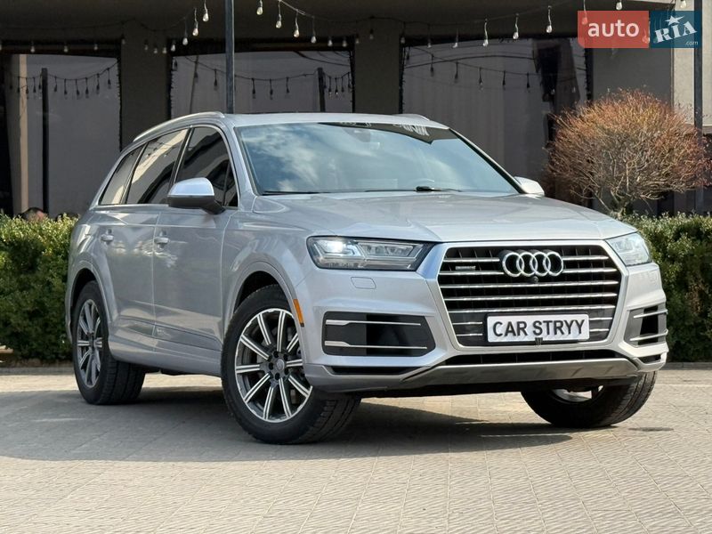 Внедорожник / Кроссовер Audi Q7 2017 в Стрые