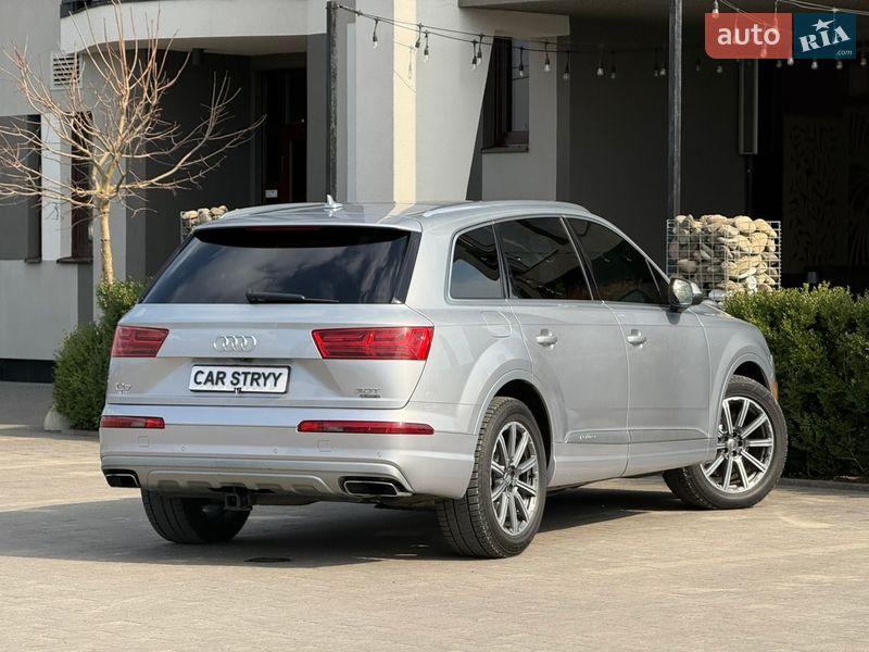 Внедорожник / Кроссовер Audi Q7 2017 в Стрые