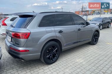 Внедорожник / Кроссовер Audi Q7 2016 в Черновцах