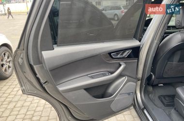 Внедорожник / Кроссовер Audi Q7 2016 в Черновцах