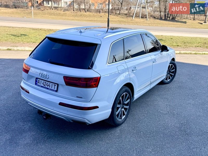 Позашляховик / Кросовер Audi Q7 2017 в Білій Церкві