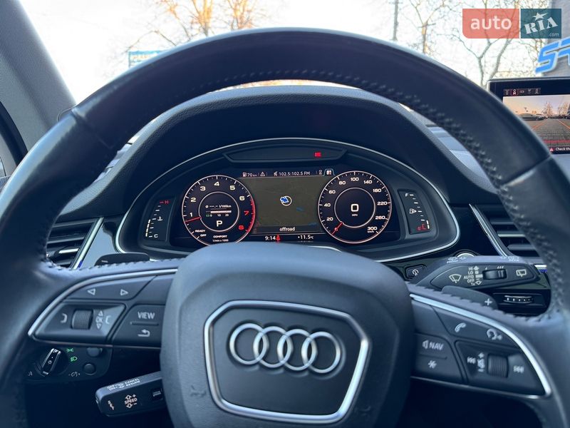 Внедорожник / Кроссовер Audi Q7 2016 в Киеве