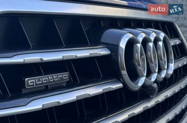 Внедорожник / Кроссовер Audi Q7 2016 в Луцке