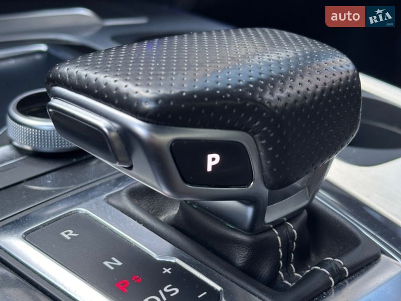 Позашляховик / Кросовер Audi Q7 2016 в Луцьку фото 46 Позашляховик / Кросовер Audi Q7 2016 в Луцьку