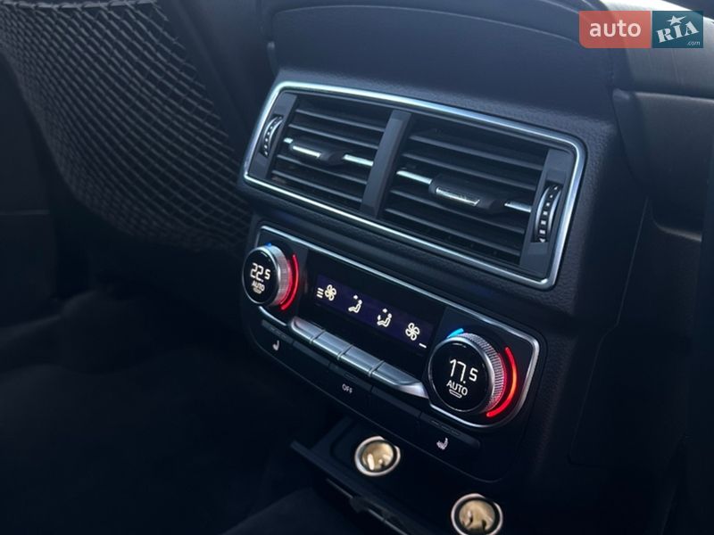 Позашляховик / Кросовер Audi Q7 2016 в Луцьку фото 56 Позашляховик / Кросовер Audi Q7 2016 в Луцьку