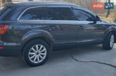 Внедорожник / Кроссовер Audi Q7 2006 в Нетешине