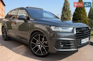 Внедорожник / Кроссовер Audi Q7 2016 в Стрые