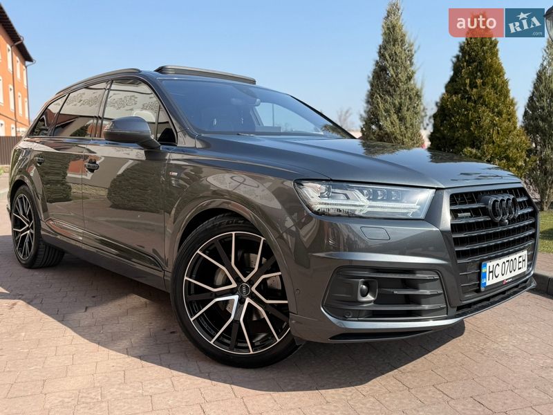 Внедорожник / Кроссовер Audi Q7 2016 в Стрые