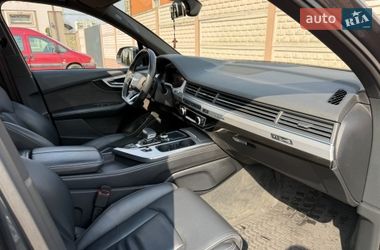 Внедорожник / Кроссовер Audi Q7 2016 в Стрые