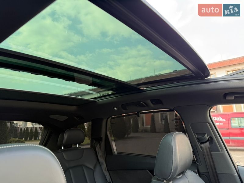 Внедорожник / Кроссовер Audi Q7 2016 в Стрые