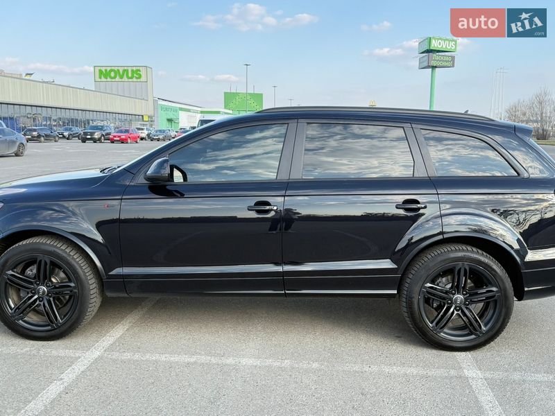 Позашляховик / Кросовер Audi Q7 2014 в Києві